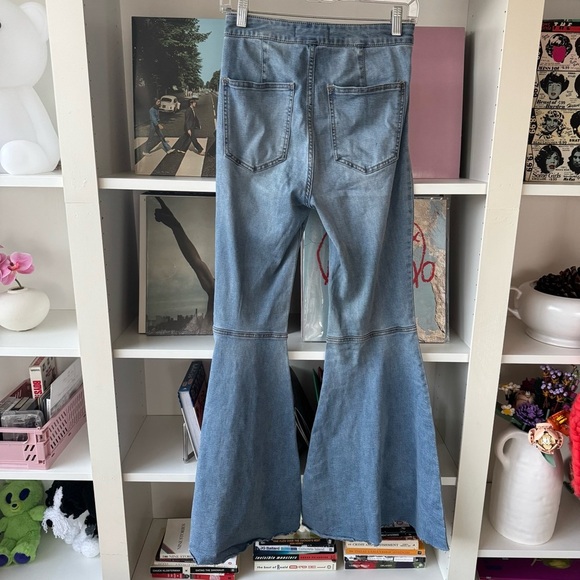 WE THE FREE PEOPLE Just Float On Flare Jeans - Picture 8 of 9